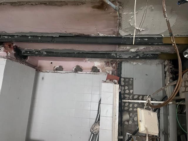 Commercial for sale in Elche / Elx - € 35,000 (Ref: 9608216)