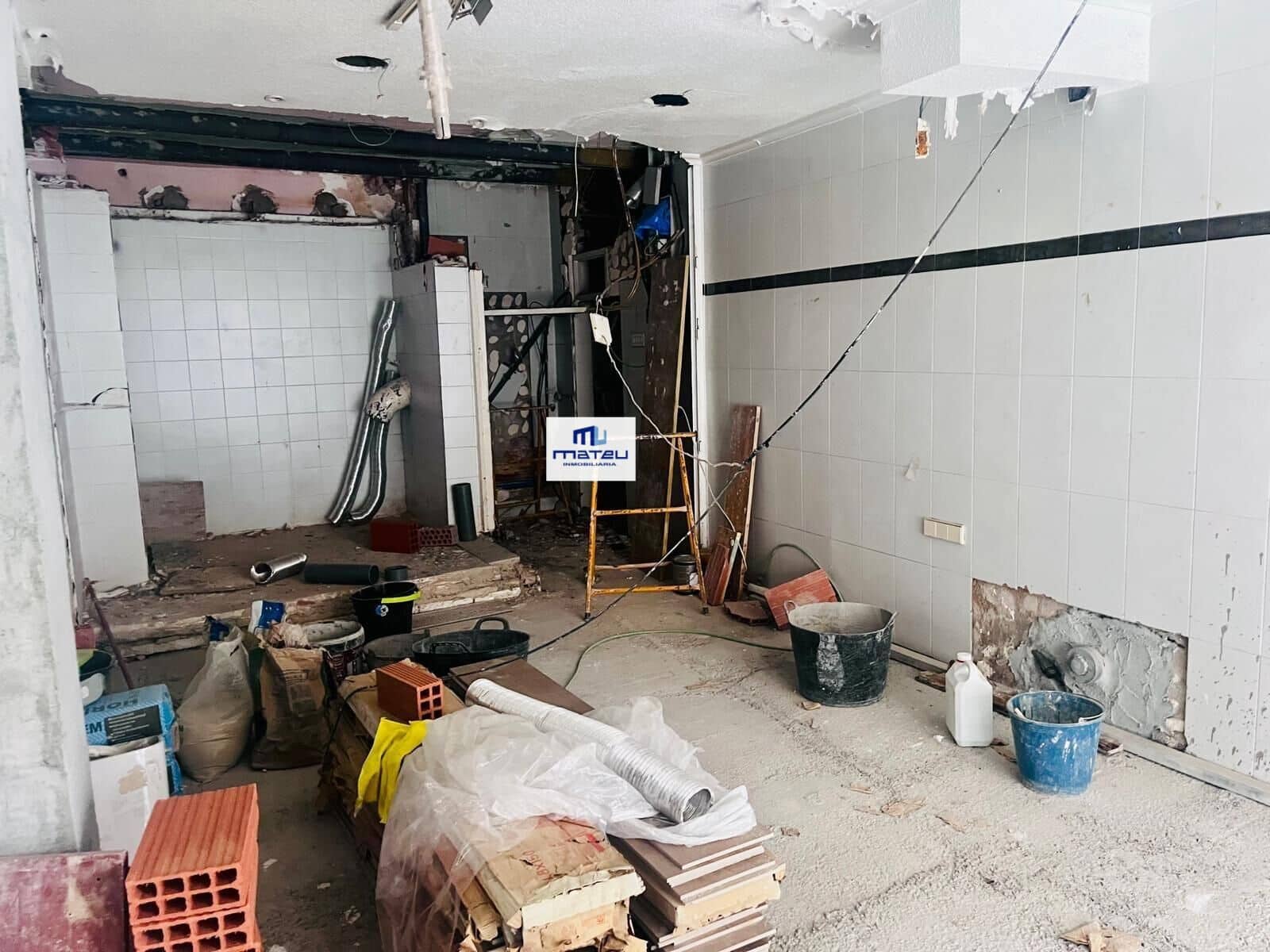 Local Comercial en Elche / Elx en venta - 35.000 € (Ref: 9608216)