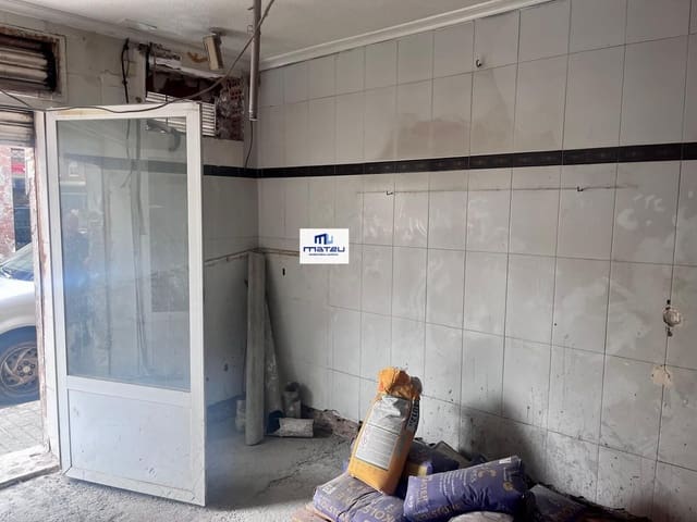 Commerciale in vendita in Elche / Elx - 35.000 € (Rif: 9608216)