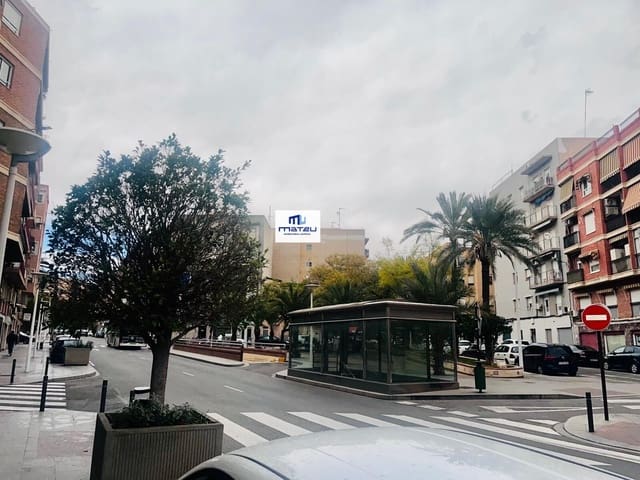 Commerciale in vendita in Elche / Elx - 35.000 € (Rif: 9608216)