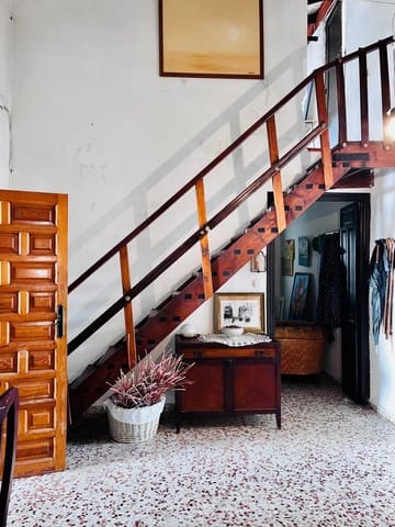 Chalet de 5 habitaciones en Elche / Elx en venta con garaje - 300.000 € (Ref: 9616043)