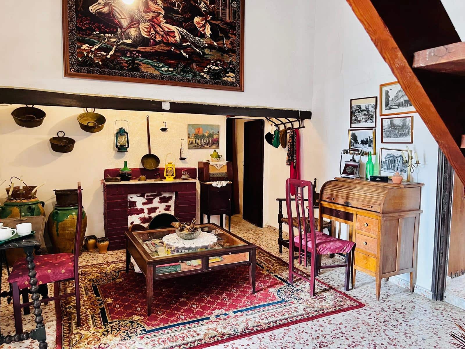 5 bedroom Villa for sale in Elche / Elx with garage - € 300,000 (Ref: 9616043)