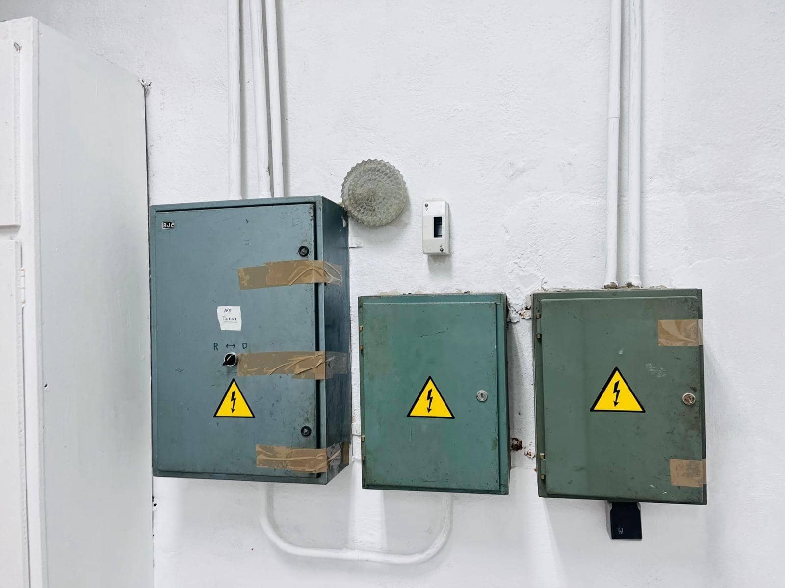 Commercial for rent in Elche / Elx - € 190 (Ref: 9619475)