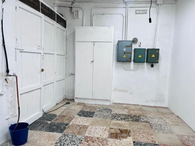 Commercial for rent in Elche / Elx - € 190 (Ref: 9619475)