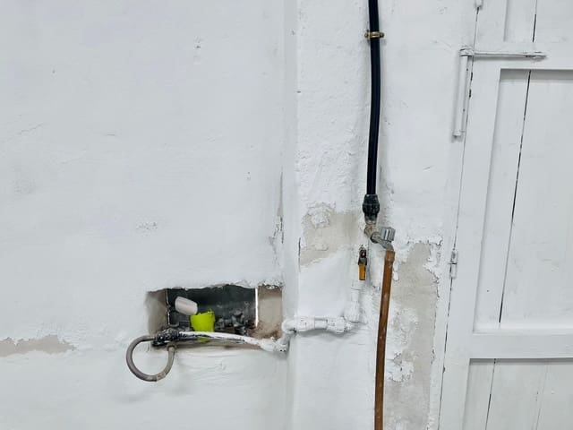 Local Commercial à louer à Elche / Elx - 250 € (Ref: 9619475)
