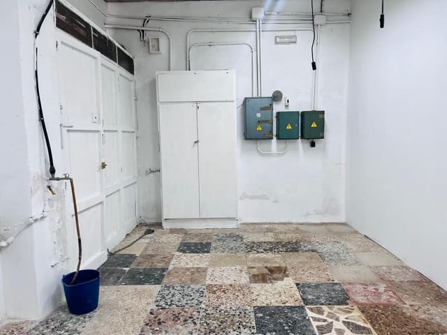 Local Commercial à louer à Elche / Elx - 250 € (Ref: 9619475)