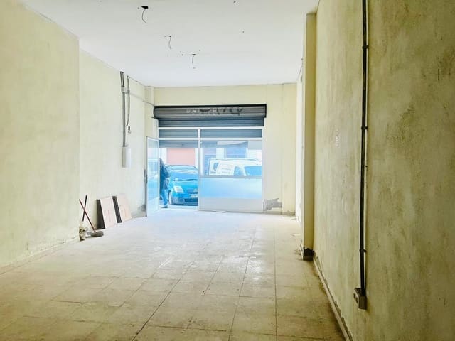 Commercieel te koop in Elche / Elx - € 78.000 (Ref: 9625881)