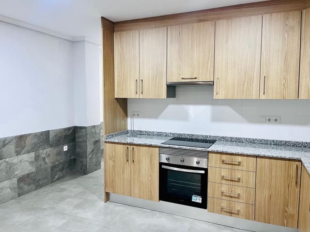 2 soverom Leilighet til salgs i Elche / Elx - € 135 000 (Ref: 9625882)