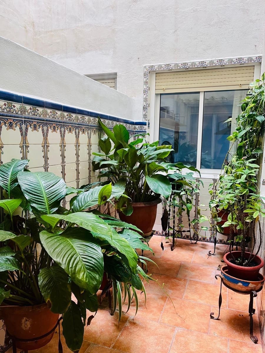 3 bedroom Apartment for sale in Elche / Elx - € 169,700 (Ref: 9674440)