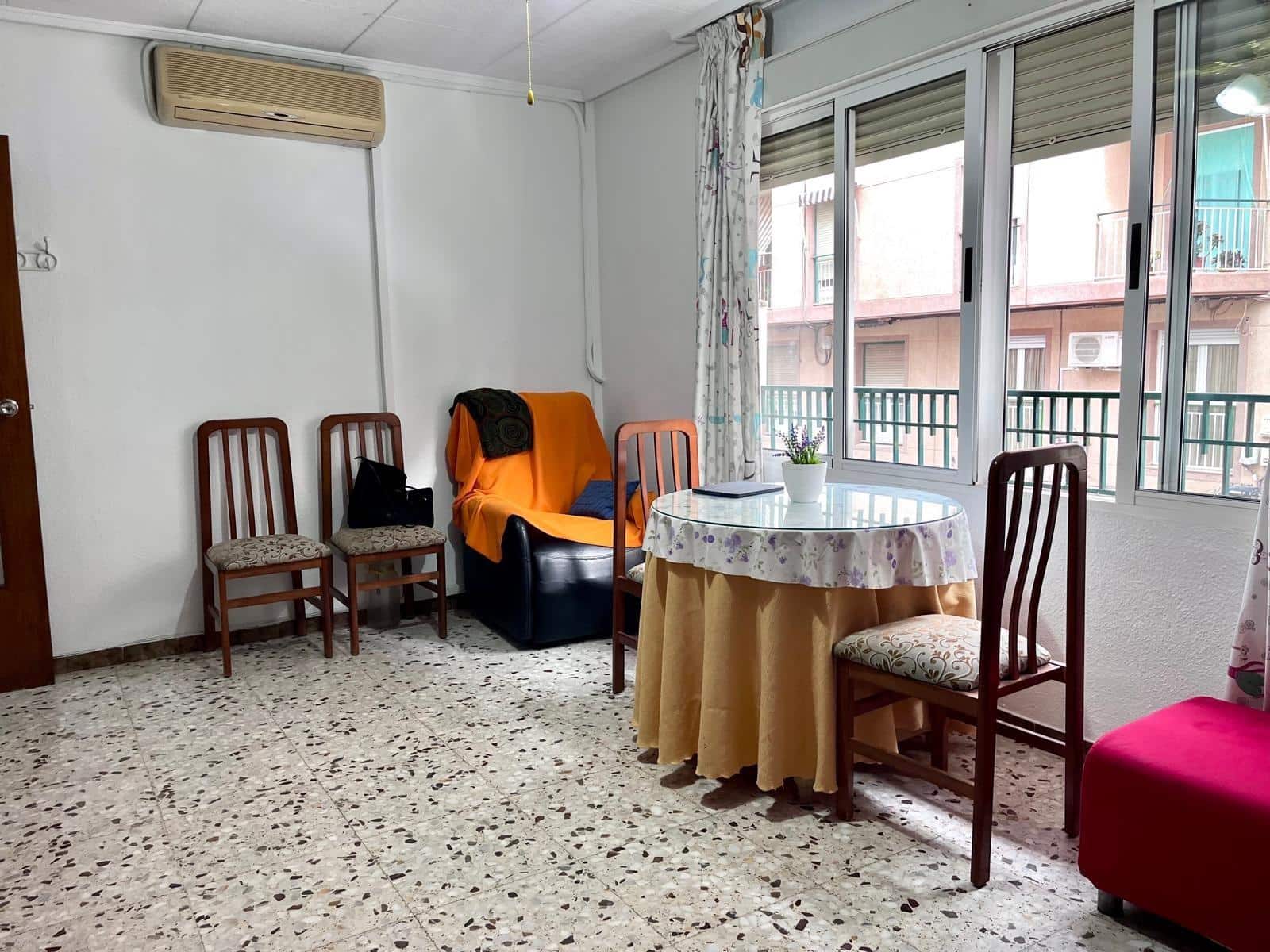 3 bedroom Apartment for sale in Elche / Elx - € 169,700 (Ref: 9674440)