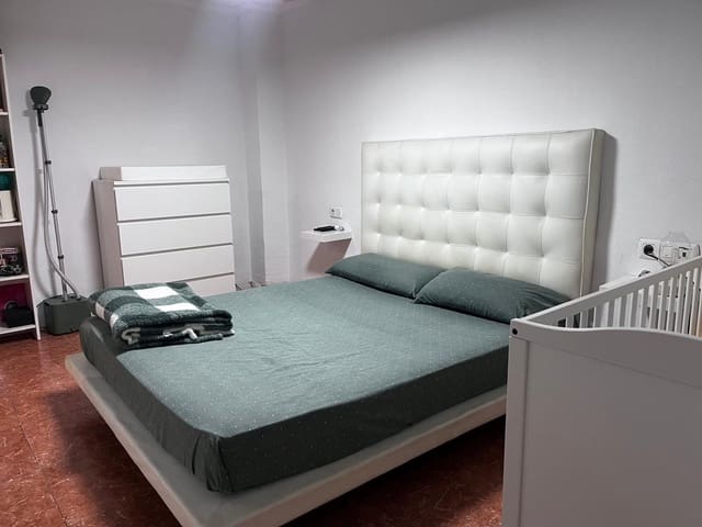 4 slaapkamer Appartement te koop in Elche / Elx - € 148.000 (Ref: 9677609)