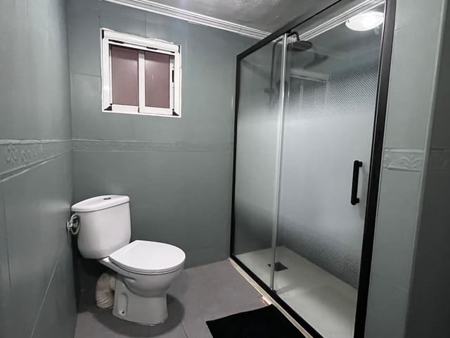 4 slaapkamer Appartement te koop in Elche / Elx - € 148.000 (Ref: 9677609)