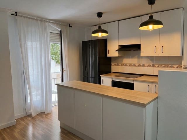 4 slaapkamer Appartement te koop in Elche / Elx - € 148.000 (Ref: 9677609)