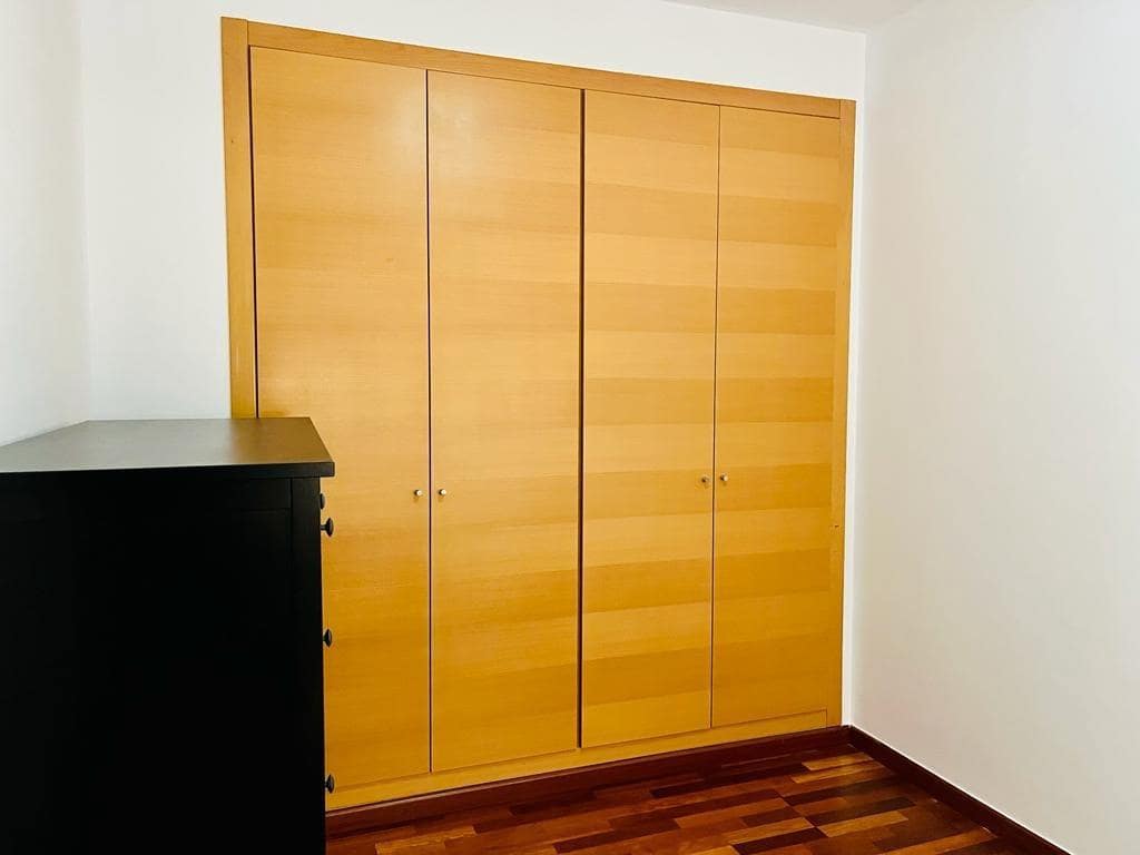 3 soverom Leilighet til leie i Elche / Elx med garasje - € 800 (Ref: 9679971)