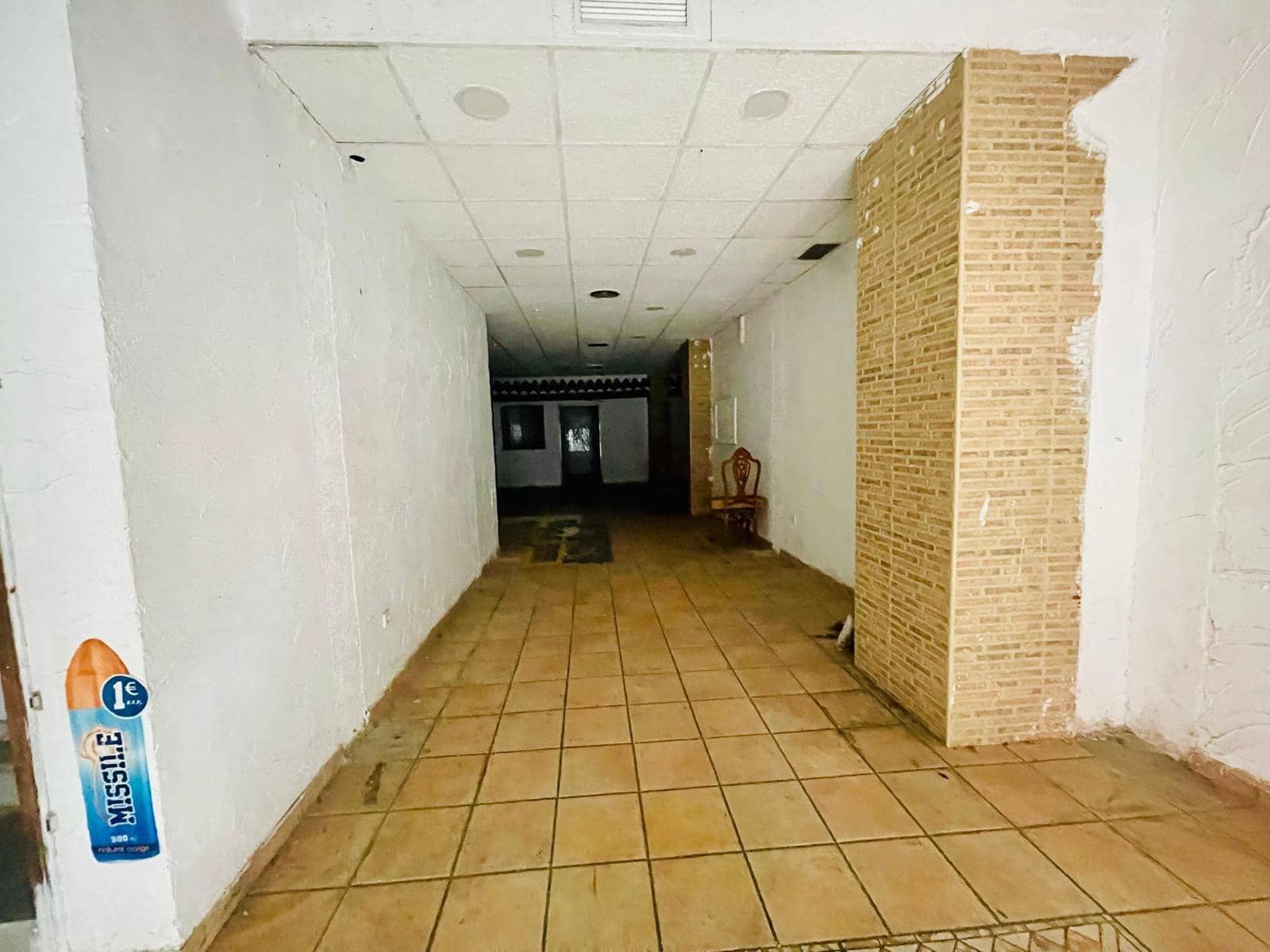 Commercial for sale in Elche / Elx - € 130,000 (Ref: 9683540)