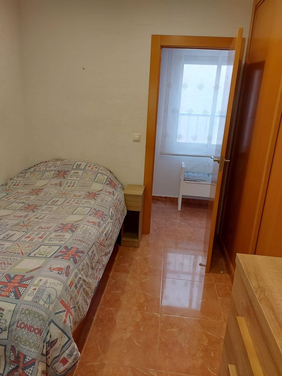 3 bedroom Flat for sale in Elche / Elx - € 250,000 (Ref: 9741853)