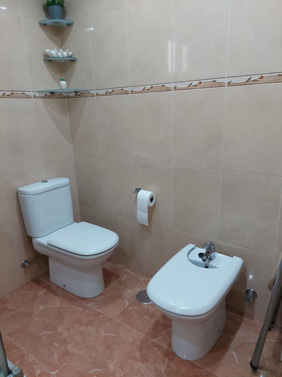 3 bedroom Flat for sale in Elche / Elx - € 250,000 (Ref: 9741853)