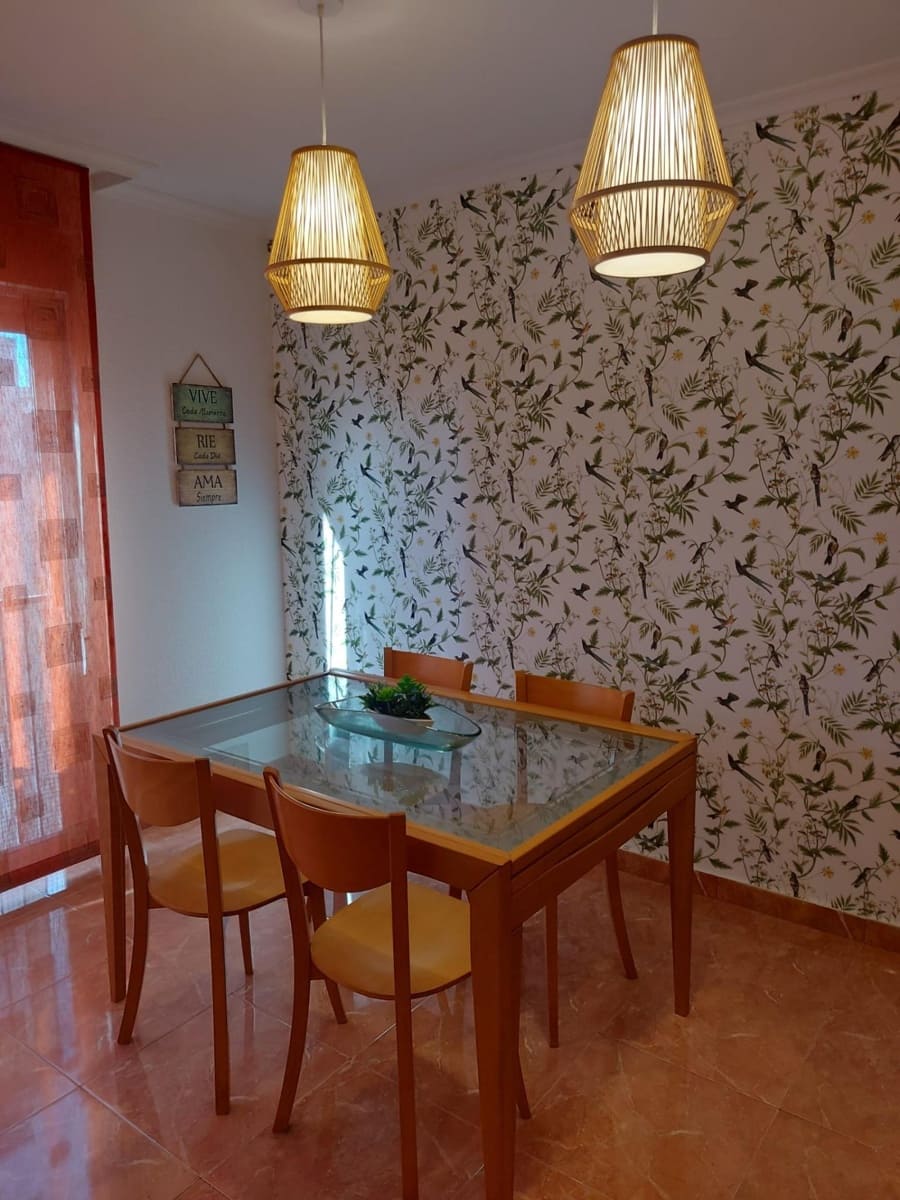 3 bedroom Flat for sale in Elche / Elx - € 250,000 (Ref: 9741853)