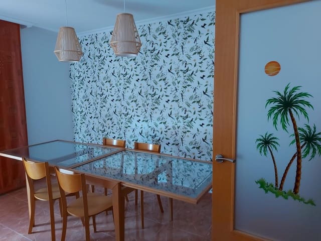 3 makuuhuone Asunto myytävänä paikassa Centro, Elche / Elx - 250 000 € (Ref: 9741853)