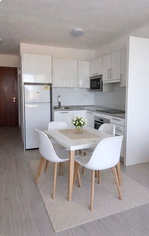 Studio til leie i Santa Pola med svømmebasseng - € 1 800 (Ref: 9752176)