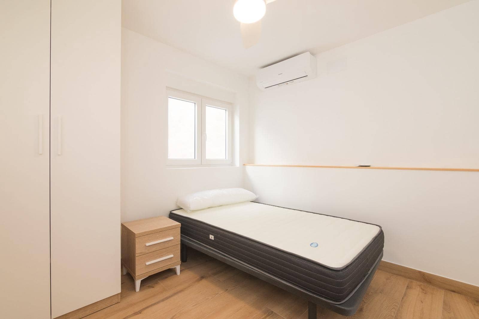 3 sypialnia Mieszkanie na sprzedaż w Elche / Elx - 180 000 € (Ref: 9755872)