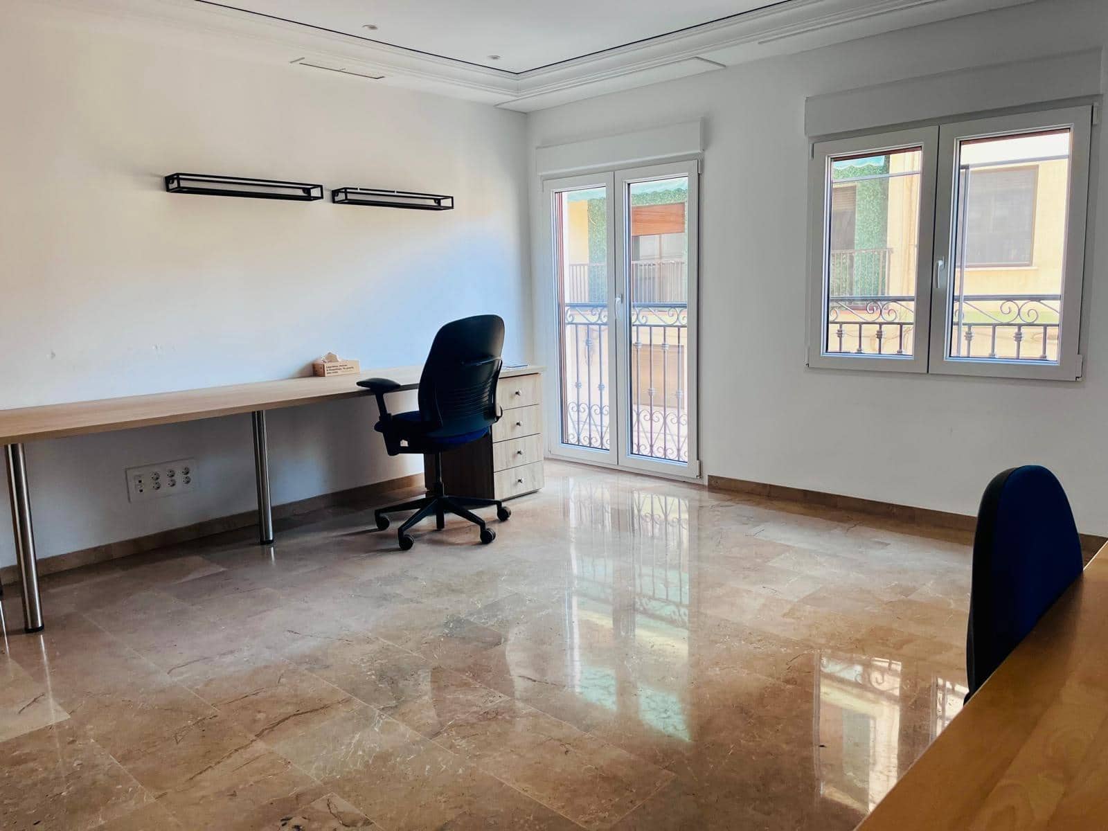 3 quarto Apartamento para arrendar em Elche / Elx - 900 € (Ref: 9785978)