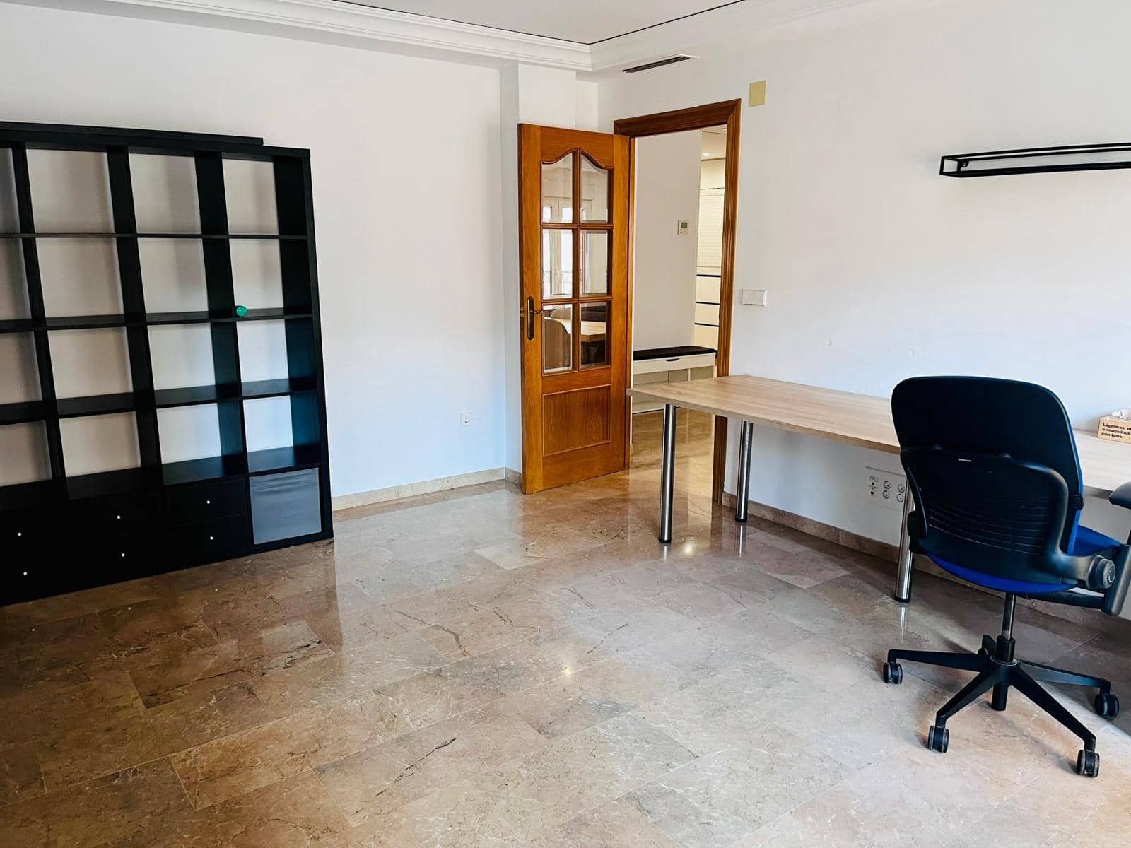 3 quarto Apartamento para arrendar em Elche / Elx - 900 € (Ref: 9785978)