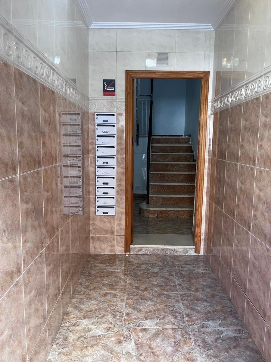 3 soverom Leilighet til salgs i Elche / Elx - € 112 500 (Ref: 9794829)