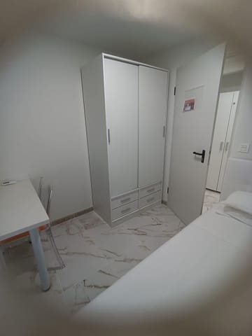 4 camera da letto Appartamento da affittare in Elche / Elx - 400 € (Rif: 9816009)