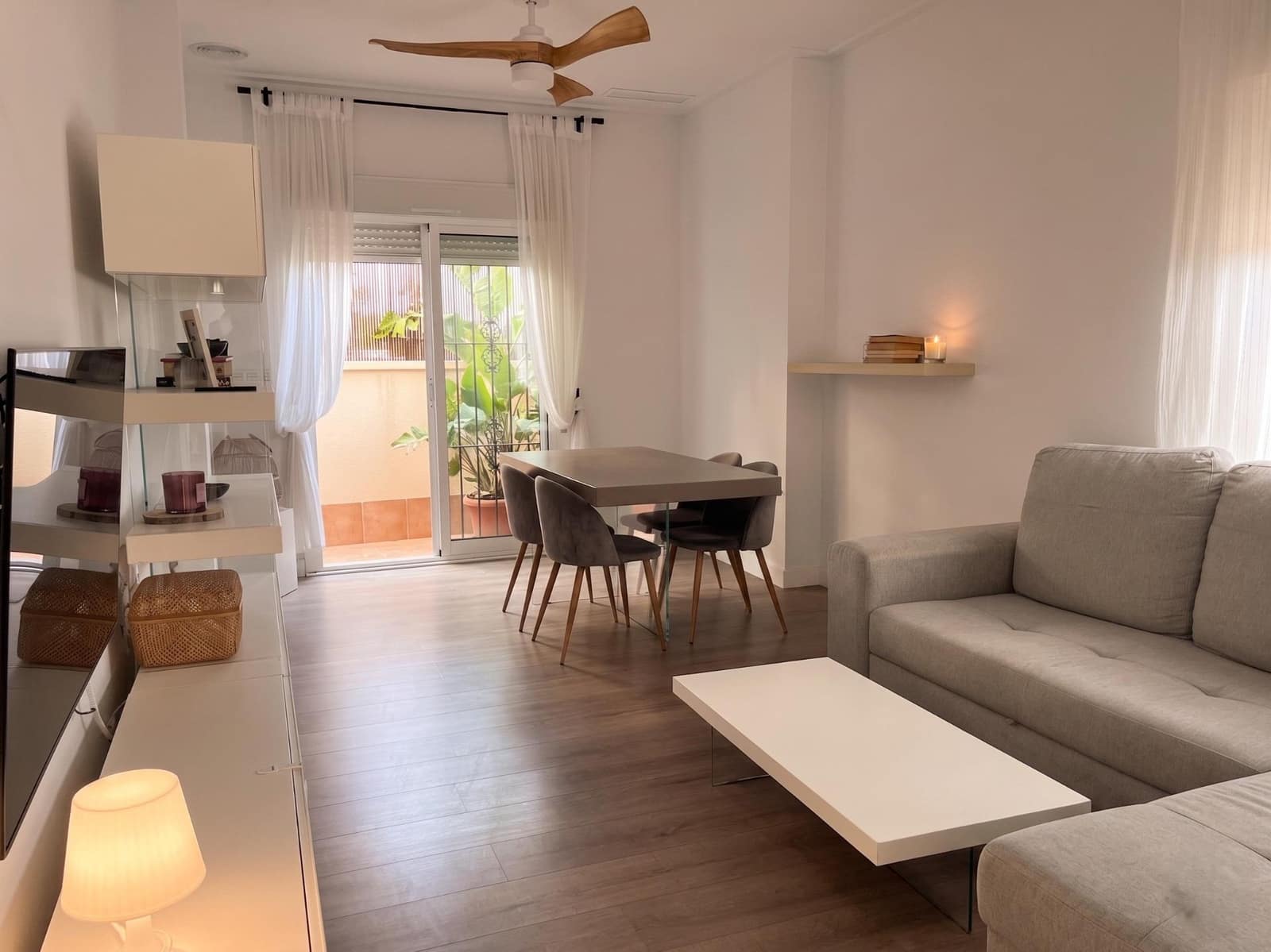 3 bedroom Apartment for sale in Elche / Elx with pool - € 260,000 (Ref: 9816010)