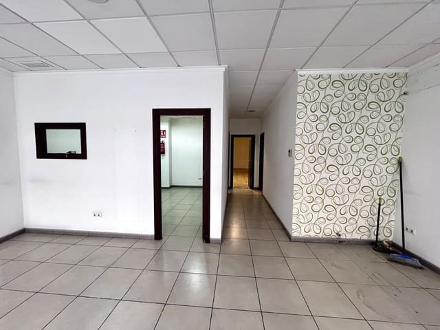 Kommersiell att hyra i Elche / Elx - 450 € (Ref: 9825414)