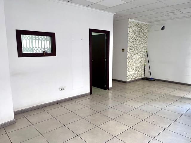 Kommersiell att hyra i Elche / Elx - 450 € (Ref: 9825414)