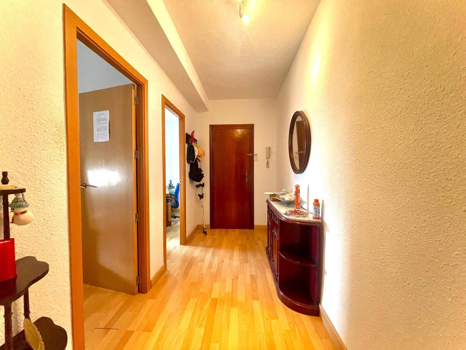 4 Zimmer Apartment zu vermieten in Elche / Elx - 300 € (Ref: 9839465)
