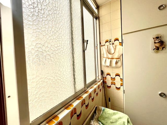 Piso de 3 habitaciones en Elche / Elx en venta con garaje - 195.000 € (Ref: 9843679)