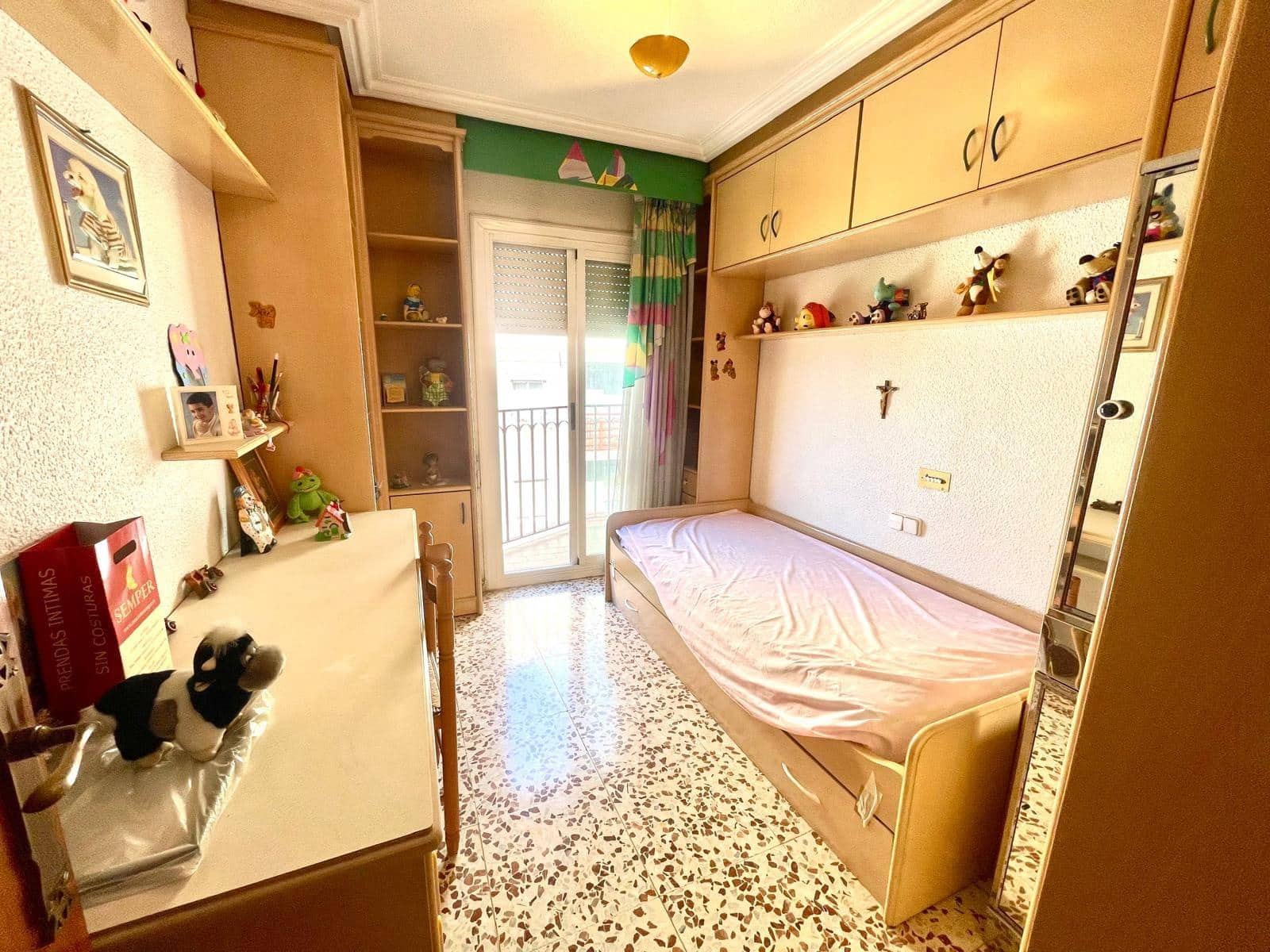 Piso de 3 habitaciones en Elche / Elx en venta con garaje - 195.000 € (Ref: 9843679)