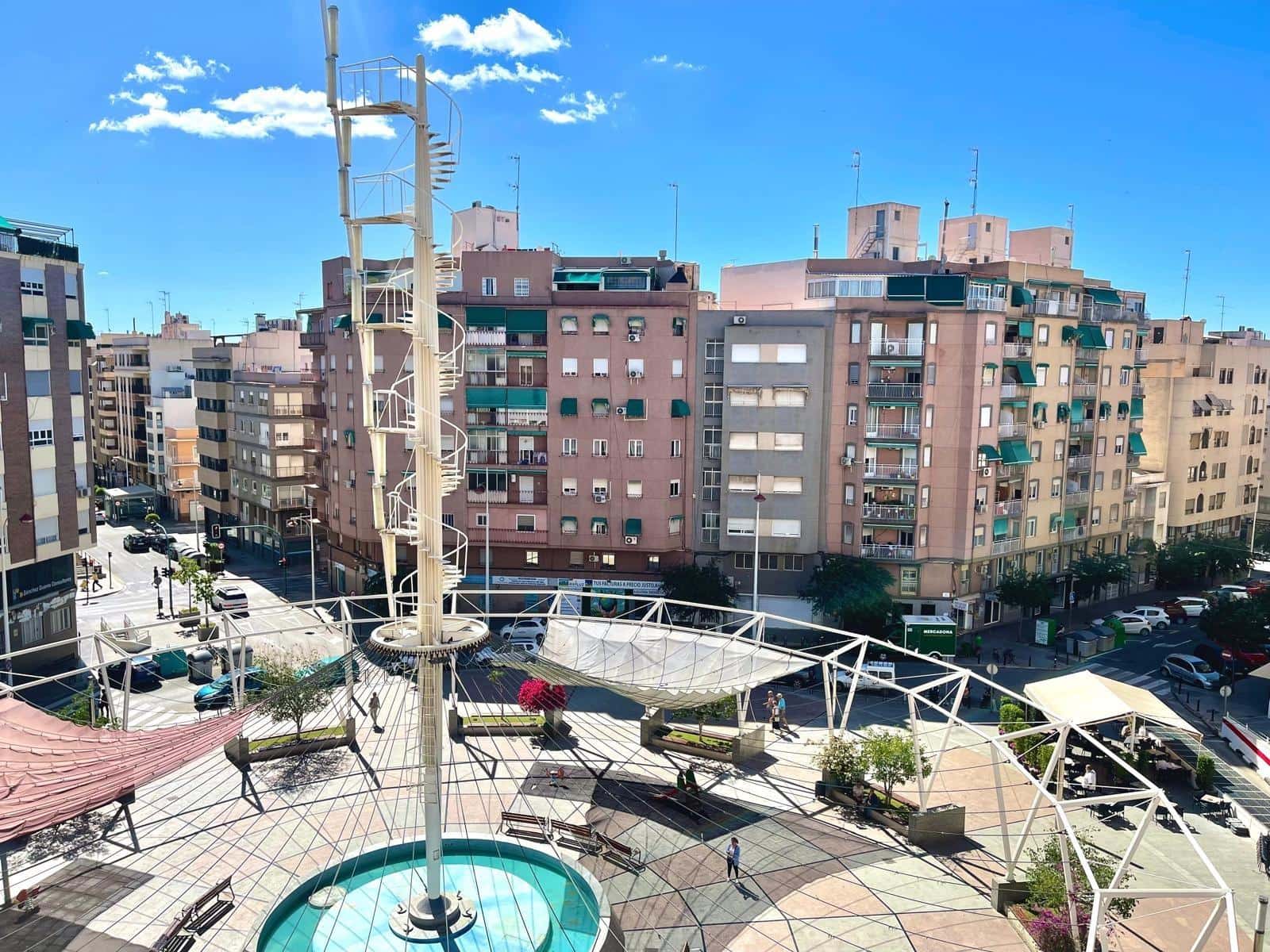 Piso de 3 habitaciones en Elche / Elx en venta con garaje - 195.000 € (Ref: 9843679)