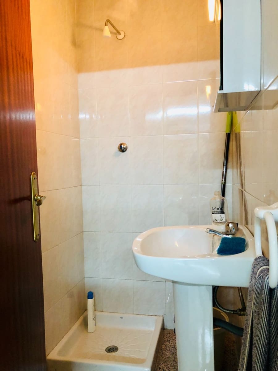 Office for rent in Elche / Elx - € 400 (Ref: 9865363)