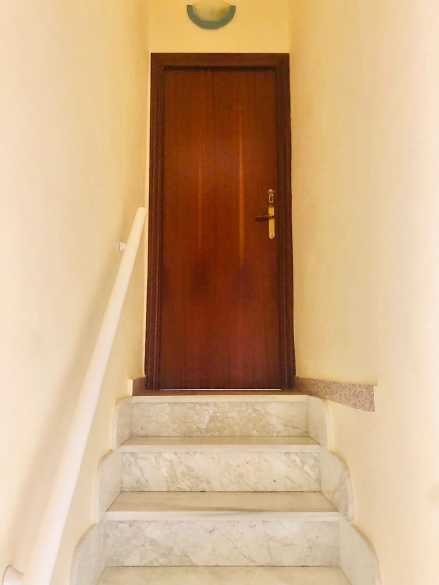 Office for rent in Elche / Elx - € 400 (Ref: 9865363)