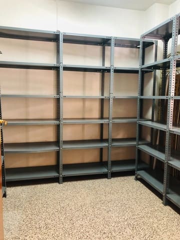 Office for rent in Elche / Elx - € 400 (Ref: 9865363)