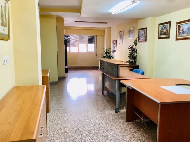 Office for rent in Elche / Elx - € 400 (Ref: 9865363)