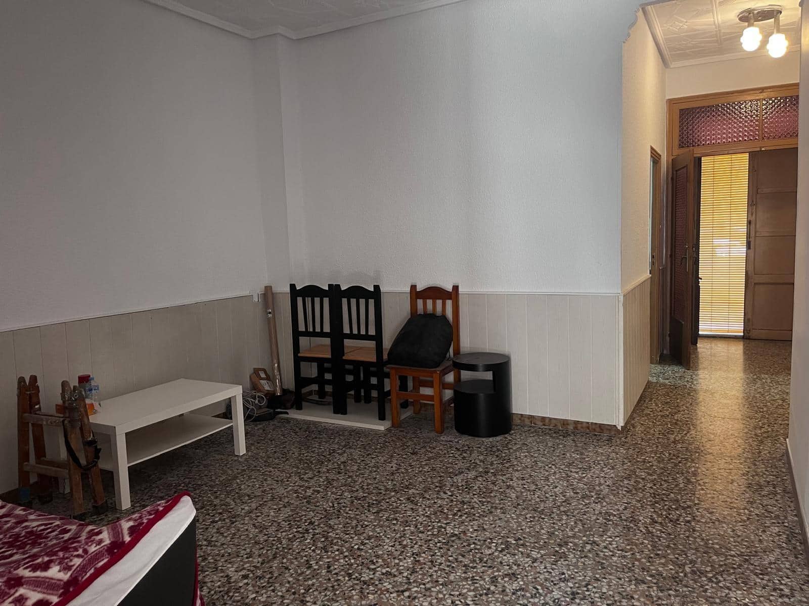 4 bedroom Apartment for sale in La Hoya - € 160,000 (Ref: 9884953)