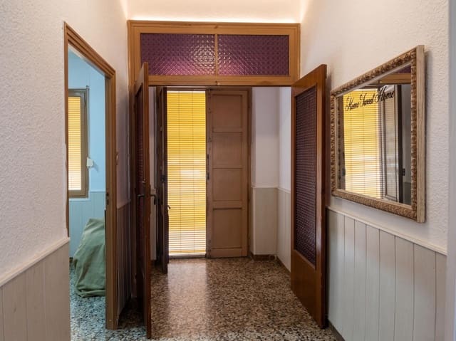 4 slaapkamer Appartement te koop in La Hoya, Elche / Elx - € 160.000 (Ref: 9884953)