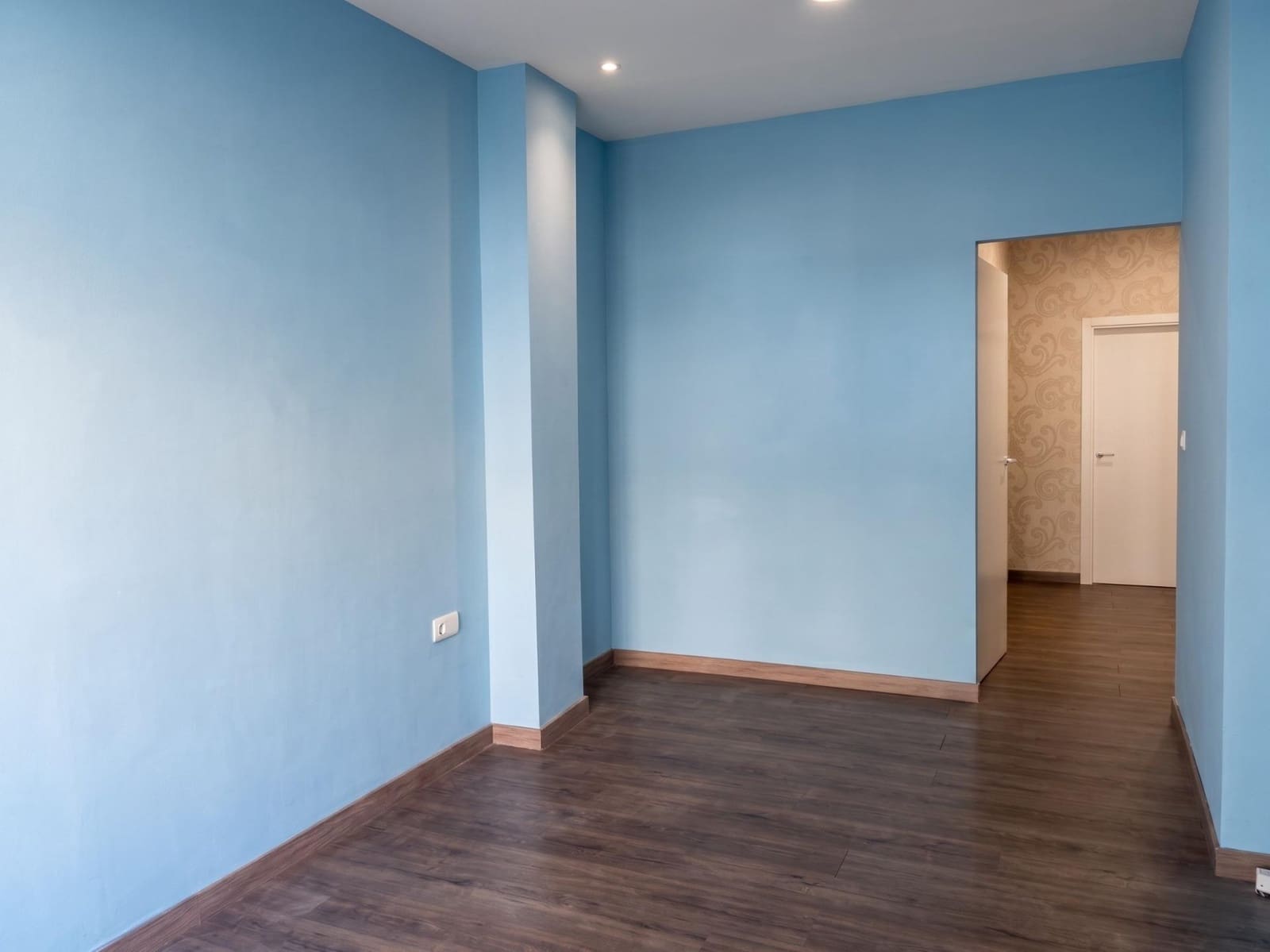 4 bedroom Apartment for sale in La Hoya - € 160,000 (Ref: 9884953)