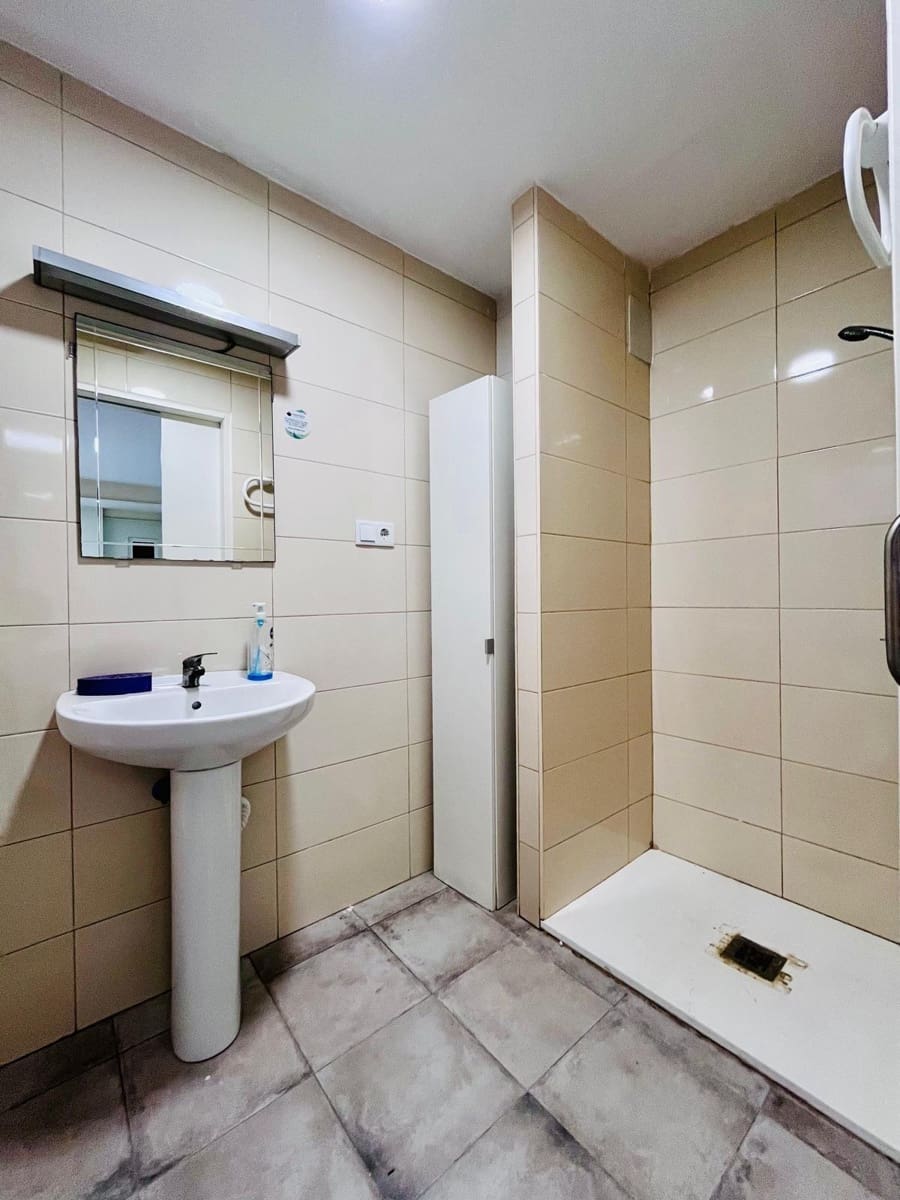 2 Zimmer Gewerbe zu vermieten in Elche / Elx - 700 € (Ref: 9922455)