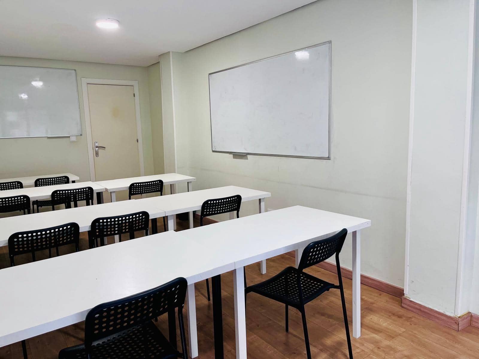 2 Zimmer Gewerbe zu vermieten in Elche / Elx - 700 € (Ref: 9922455)