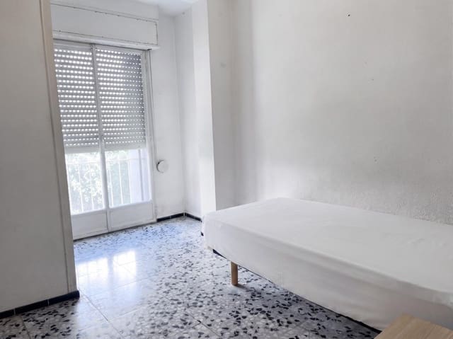 5 chambre Appartement à vendre à Pont Nou - Corazón de Jesús, Elche / Elx - 185 000 € (Ref: 9959928)