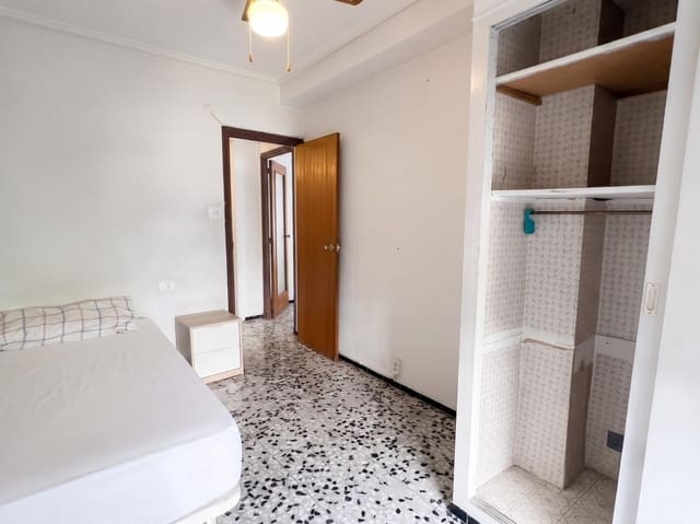 5 chambre Appartement à vendre à Pont Nou - Corazón de Jesús, Elche / Elx - 185 000 € (Ref: 9959928)