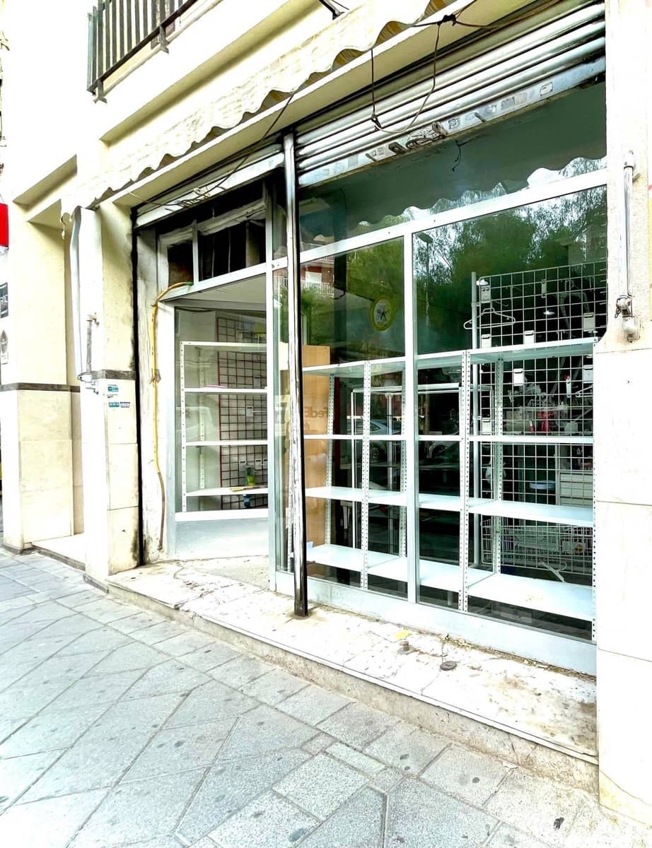 Commercial for rent in Elche / Elx - € 750 (Ref: 9966745)