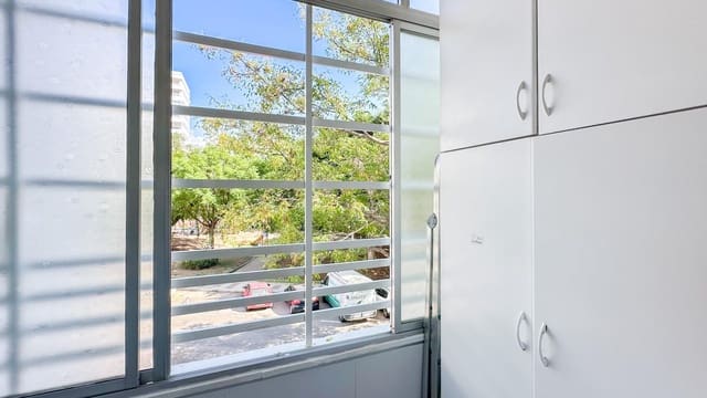 4 makuuhuone Asunto vuokrattavana paikassa Parque Mediterraneo, Málaga kaupunki - 1 600 € (Ref: 9338817)