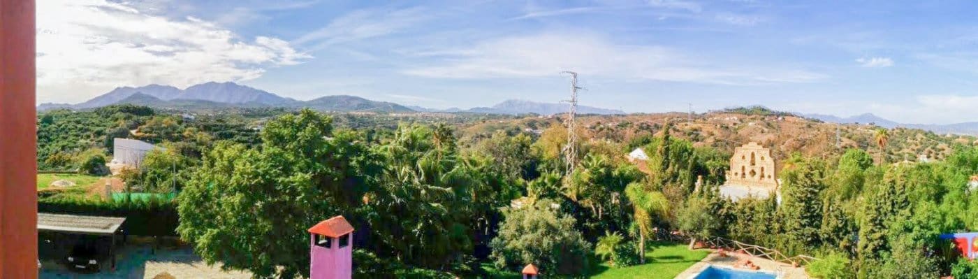 Chalet de 8 habitaciones en Alhaurín el Grande en venta con piscina garaje - 890.000 € (Ref: 9338829)